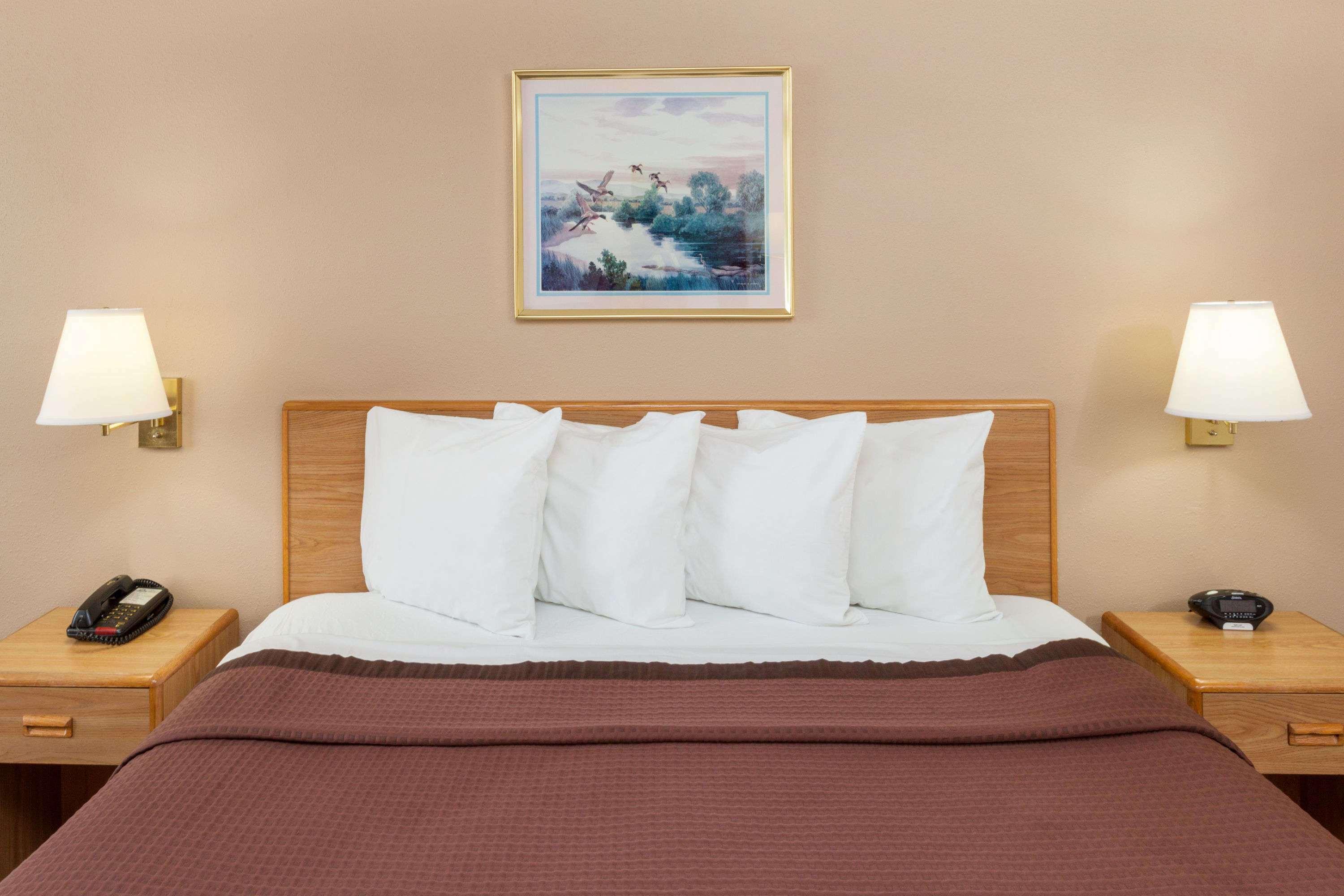 Days Inn By Wyndham Τσάρλεστον Εξωτερικό φωτογραφία