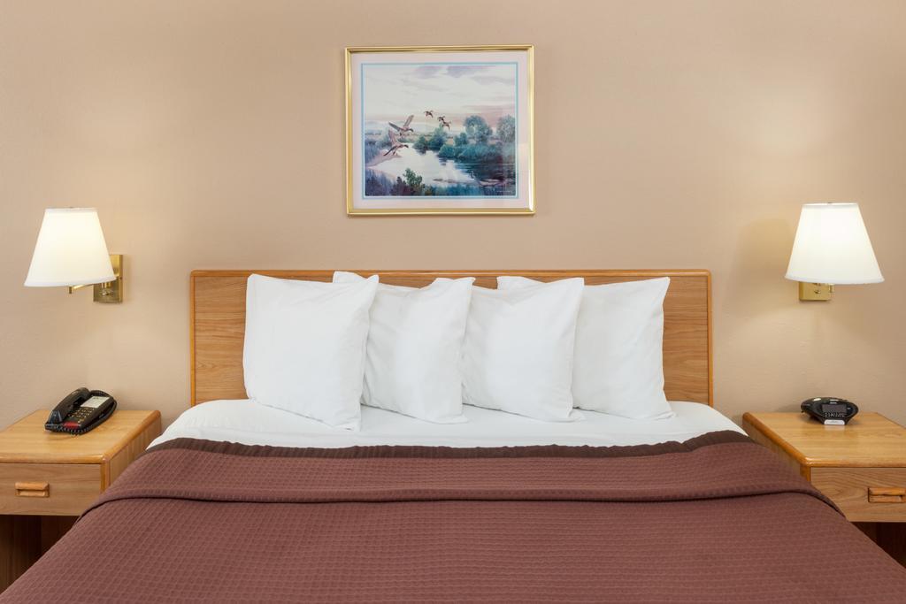 Days Inn By Wyndham Τσάρλεστον Εξωτερικό φωτογραφία
